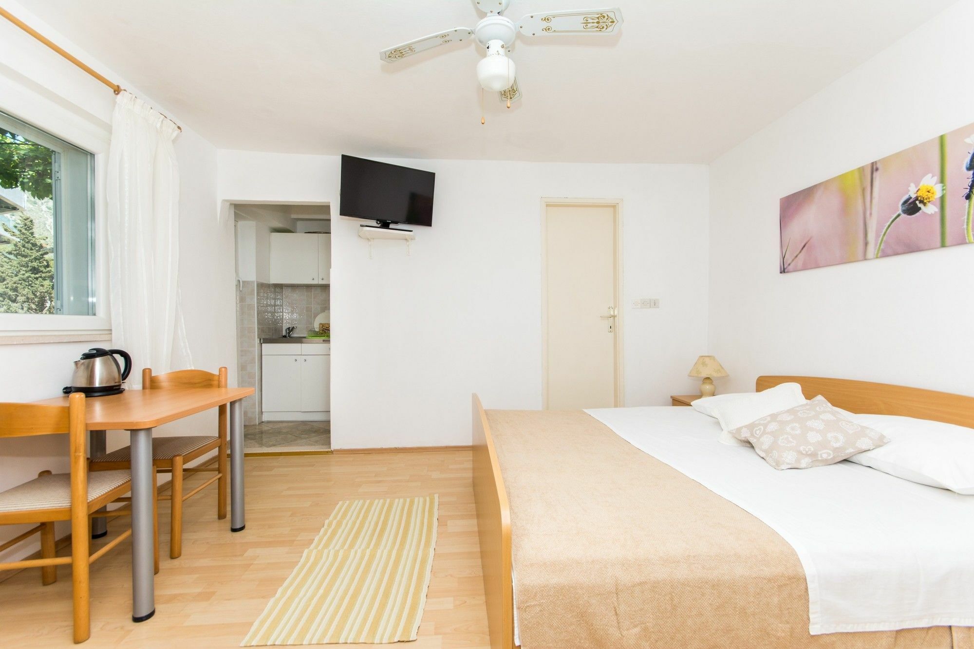 Apartments & Rooms Jokovic 米利尼 外观 照片